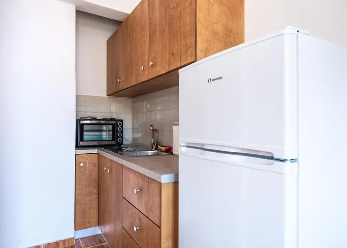 Elithas & Budget Apartman *